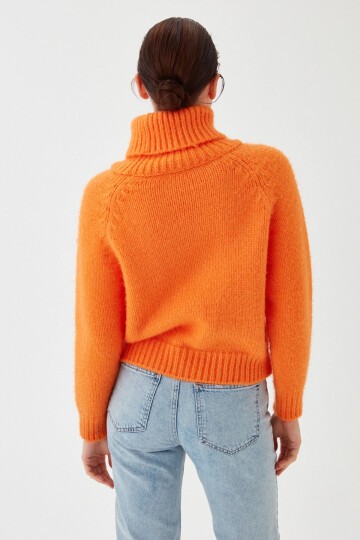 Kadın Balıkçı Yaka Kaşkorse Triko Kazak