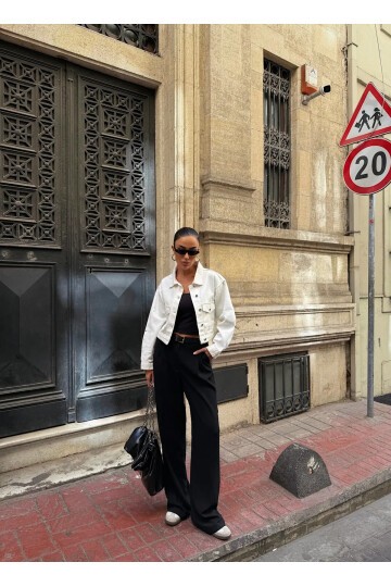 Çift Cep Denim Crop Ceket