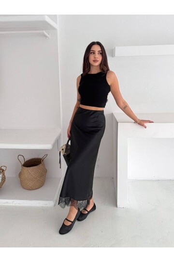 Dantel Detay Saten Uzun Etek