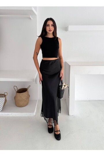 Dantel Detay Saten Uzun Etek