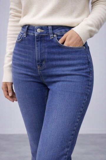 İspanyol Paça Lacivert Jean