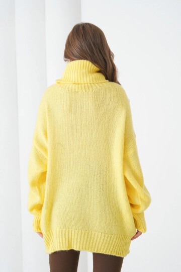 Kadın Balıkçı Yaka Kaşkorse Oversize Triko Tunik