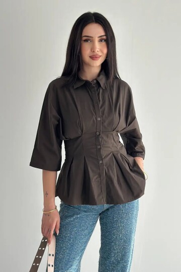Kadın Bel Formlu Gömlek – Düğmeli Yarım Kol Şık Gömlek Kahverengi