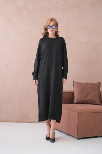 Kadın Bisiklet Yaka Yumuşak Dokulu Maksi Boy Şardonlu Oversize Triko Elbise