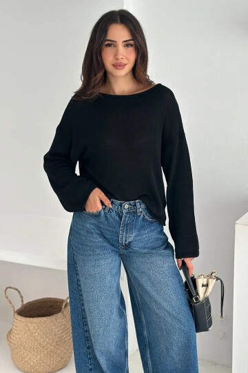 Kadın Omuz Açık Salaş Triko Kazak – Soft Elegance