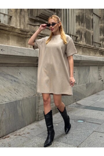 Kadın Rahat Kesim Soft Kısa Elbise Bej