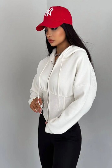 Kadın Siyah Fermuarlı Hoodie – Minimal Sokak Ruhuyla