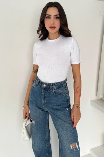 Kadın Taş Detaylı Kısa Kollu T-shirt Beyaz