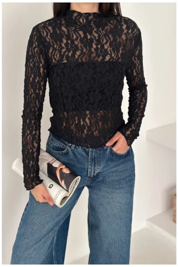 Kadın Transparan Çiçek Desenli Dantel Bluz