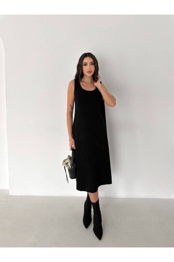 Kayık Yaka Elbise Takım