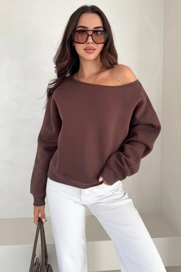 Kayık Yaka Polar Sweatshirt Kahve