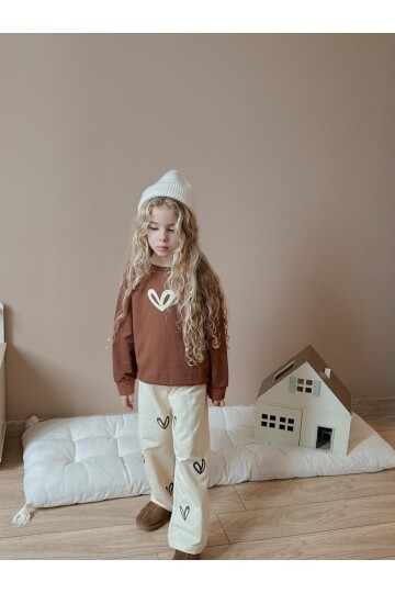 Kız Çocuk Pamuklu Love Desenli Eşofman Takımı Kahverengi