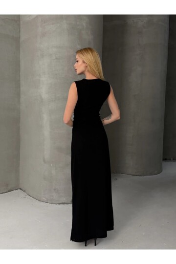 Kolsuz Bisiklet Yaka Yırtmaçlı Uzun Elbise Siyah
