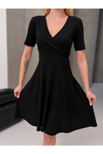 Kruvaze V Yaka Kısa Kollu Kloş Elbise Siyah