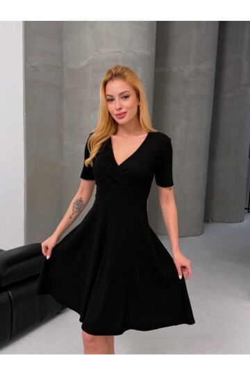 Kruvaze V Yaka Kısa Kollu Kloş Elbise Siyah