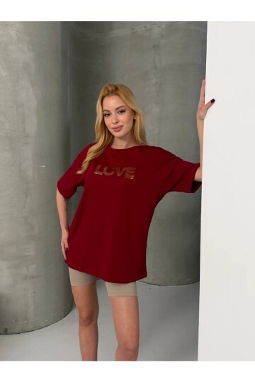 Love Baskılı Oversize Kadın Tişört – Kırmızı