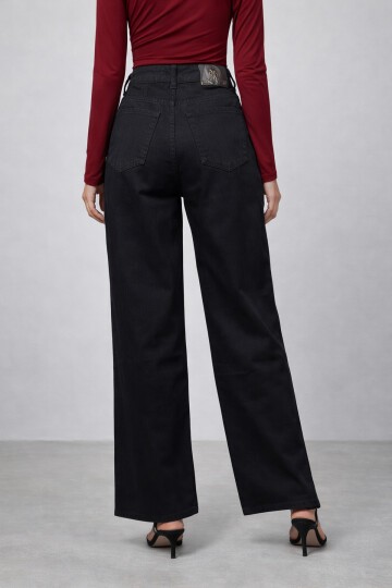 Siyah Geniş Paça Esnek Jean