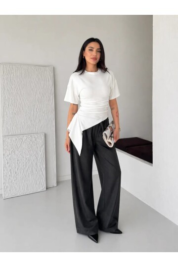 Beyaz Asimetrik Drapeli Modern Basic Bluz