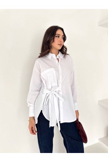 Beyaz Bağlama Detaylı Oversize Gömlek – Modern Kesim Şık Kadın Gömlek