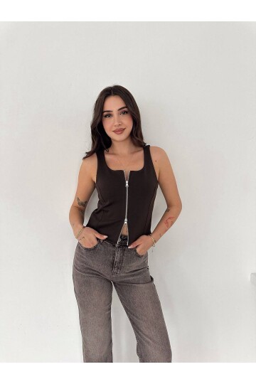 Fermuarlı Sıfır Kol Bluz Kahverengi