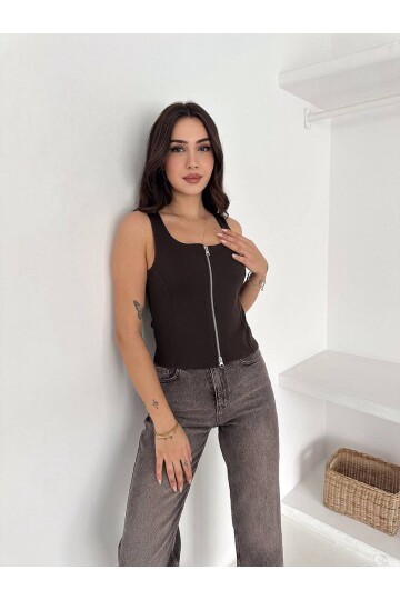 Fermuarlı Sıfır Kol Bluz Kahverengi