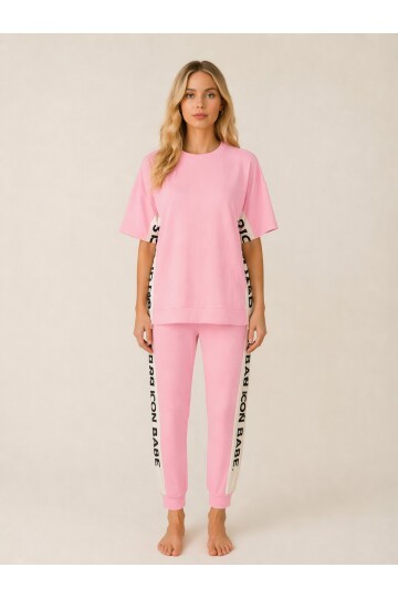 ICONE BABE Şerit Detaylı Oversize T-Shirt & Jogger Takım – Pembe