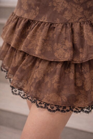 Jakar Desenli Kat Kat Volanlı Dantel Detay Mini Etek