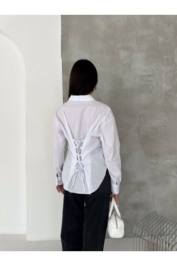 Kadın Oversize Gömlek – Bağlama Detaylı, Uzun Kollu, Şık & Günlük Kombin Gömlek
