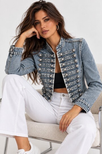 Kadın Premium Metal Düğme Detaylı Crop Denim Ceket