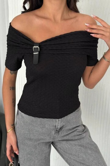 Kadın Tokalı Düşük Omuz Bluz