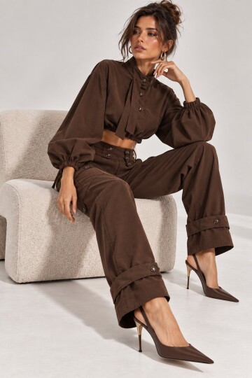 Modern Dokunuşlu Crop Bluz & Kargo Pantolon İkili Takım