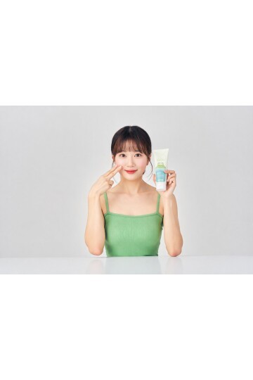 PRETTYSKIN Jeju Cica Peeling Gel – Hassas ve Yağlı Ciltler İçin Yatıştırıcı Peeling 150ml