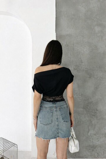 Siyah Tek Omuz Drapeli Dantel Detaylı Kadın Bluz